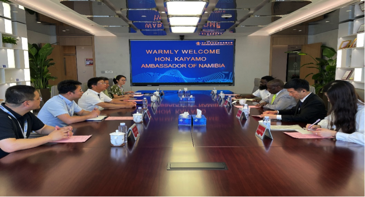 纳米比亚驻华大使到访k8凯发集团总部