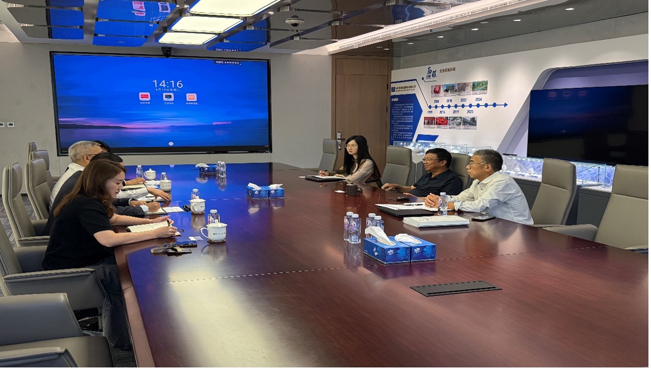 中非发展基金副总裁余焯锐一行到访k8凯发总部